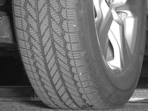 Used 2020 Toyota RAV4 LE w/ Carpet Mat Package image 16