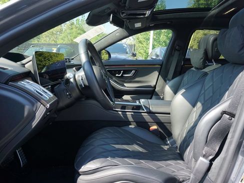 Certified 2023 Mercedes-Benz S 580 4MATIC Sedan image 11