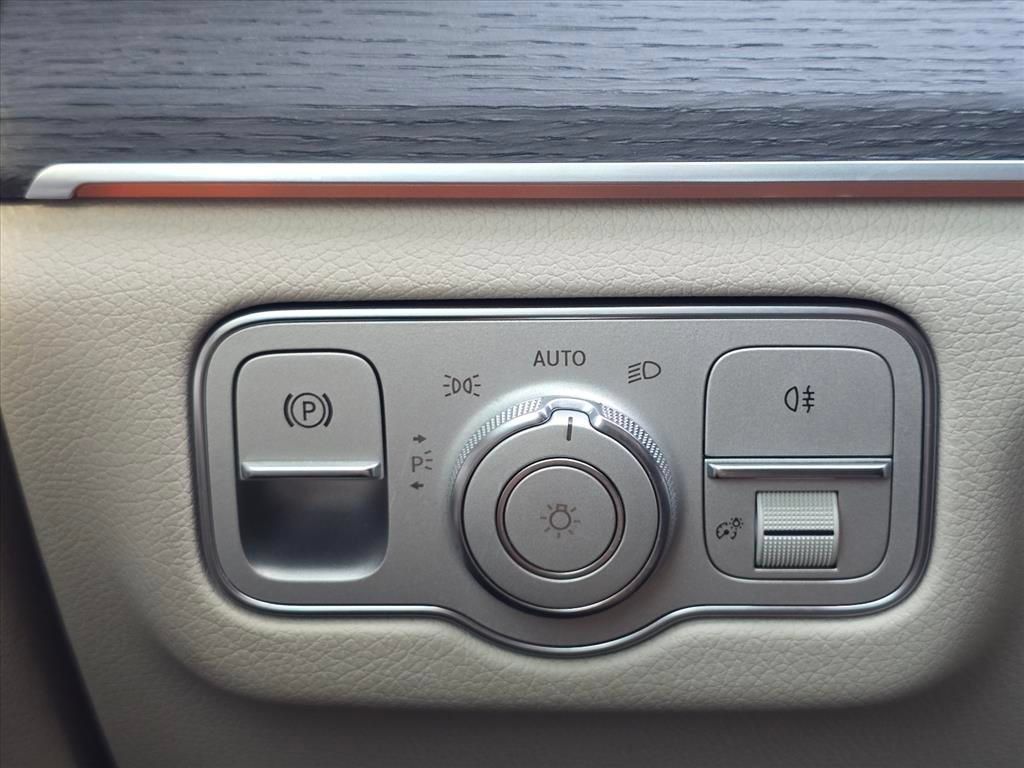 Used 2020 Mercedes-Benz GLE 350 4MATIC image 20
