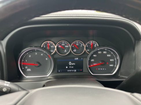 Used 2020 Chevrolet Silverado 2500 LTZ w/ LTZ Plus Package image 22