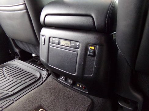 Used 2015 INFINITI QX80 4WD w/ Deluxe Technology Package image 27