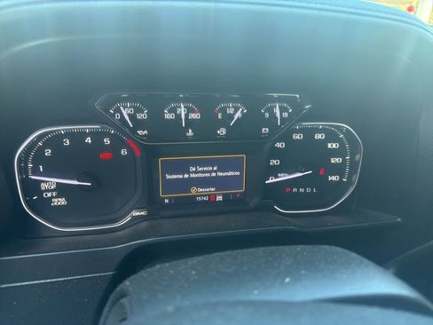 Used 2019 GMC Sierra 1500 SLT w/ SLT Premium Plus Package image 4