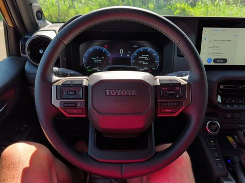 Certified 2026 Toyota Land Cruiser w/ Premium Package AWD/4WD image 18