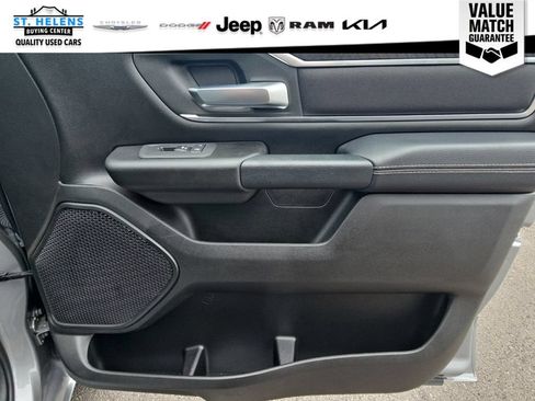 Used 2025 RAM 1500 Big Horn AWD/4WD image 34