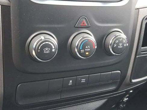 Used 2018 RAM 1500 Express w/ Express Value Package image 19