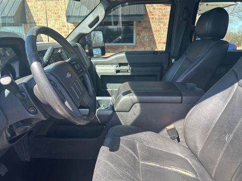 Used 2012 Ford F250 Lariat w/ Lariat Interior Pkg AWD/4WD image 19