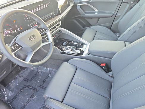 New 2025 Audi Q5 Premium Plus image 16