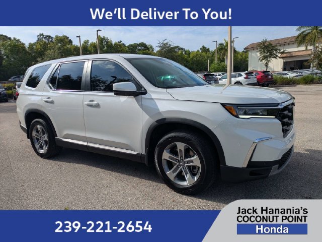 Used 2025 Honda Pilot EX-L image 2