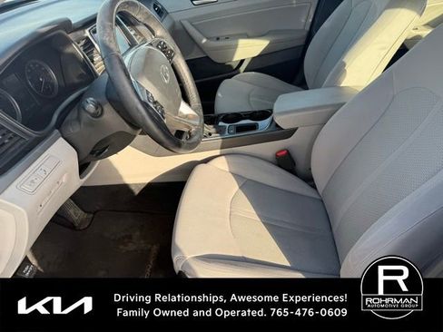 Used 2018 Hyundai Sonata SEL image 8