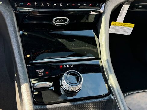 New 2026 Jeep Grand Cherokee Limited image 12