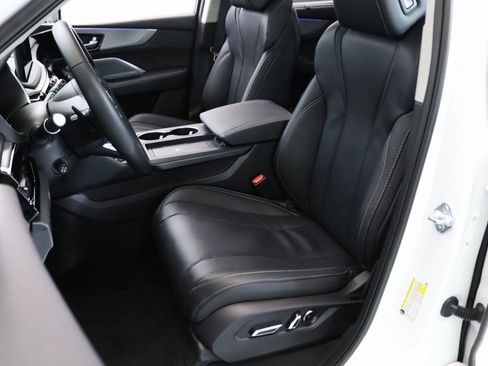 Used 2026 Acura MDX w/ Technology Package image 11