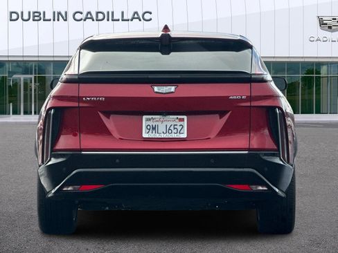 Certified 2024 Cadillac Lyriq Tech w/ Driver Assist Package image 5