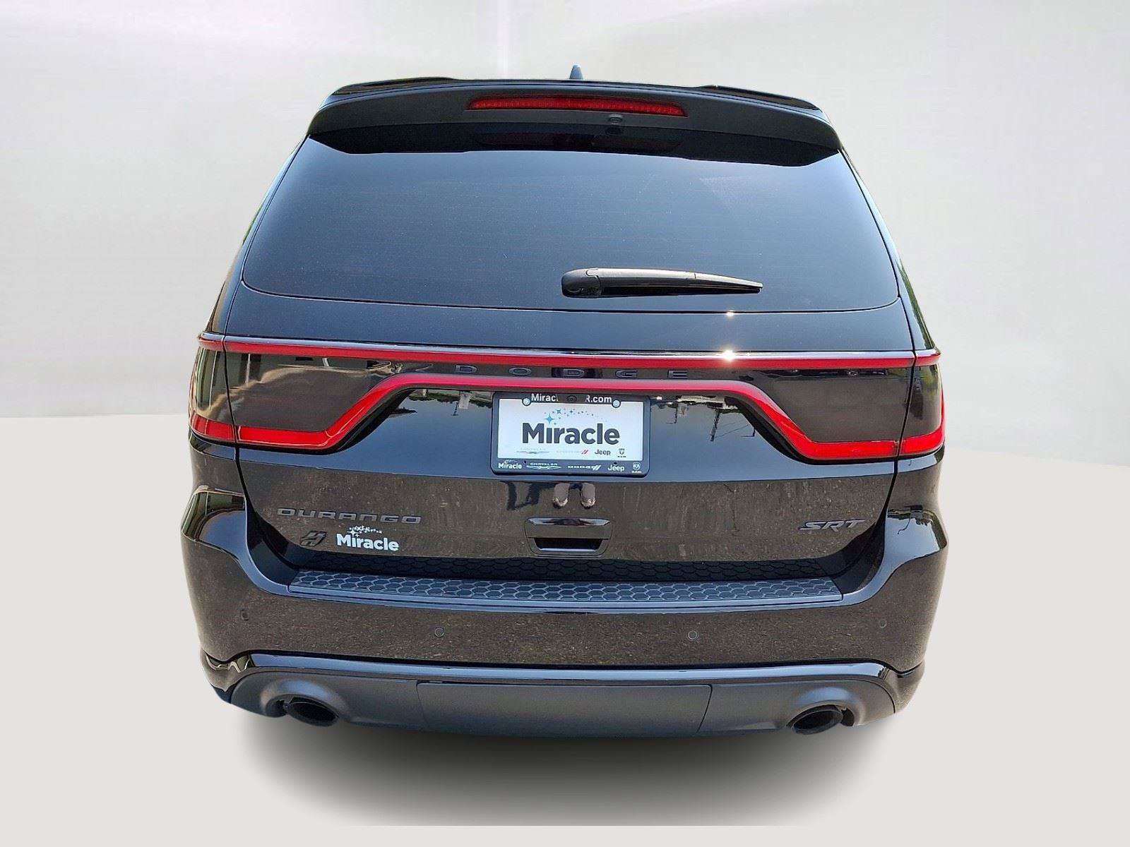 Used 2022 Dodge Durango SRT w/ Black Package AWD/4WD image 5