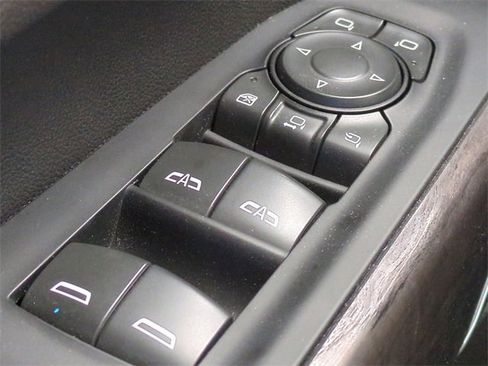 Used 2023 Chevrolet Silverado 2500 LTZ image 24