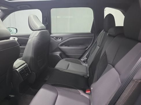 Used 2026 Subaru Forester Touring AWD/4WD image 9
