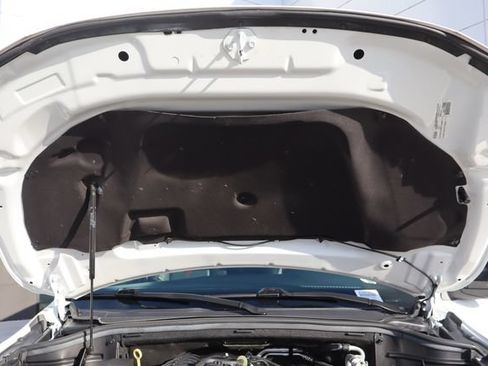 Used 2024 Dodge Durango GT RWD image 23
