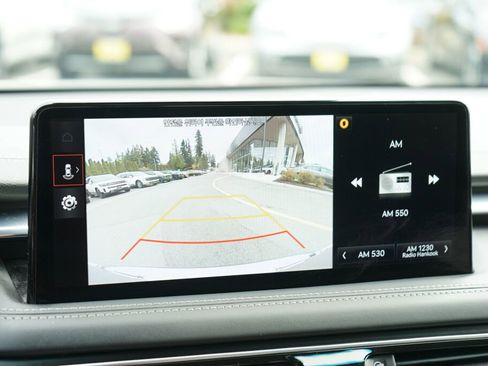 Used 2022 Genesis G70 2.0T image 22