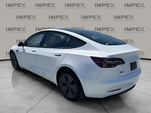 Used 2023 Tesla Model 3 Standard Range RWD image 3