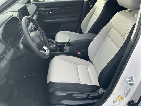 Used 2026 Honda CR-V LX image 13
