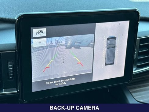 Used 2020 Ford Explorer Limited RWD image 22