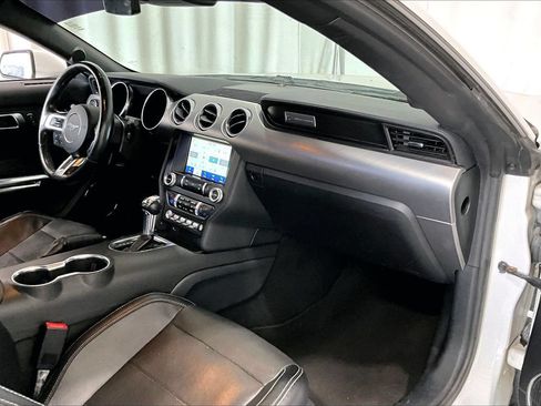 Used 2021 Ford Mustang GT Premium RWD image 28