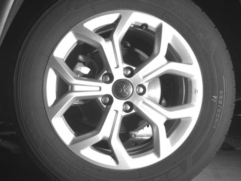 Used 2025 Jeep Compass Latitude AWD/4WD image 14