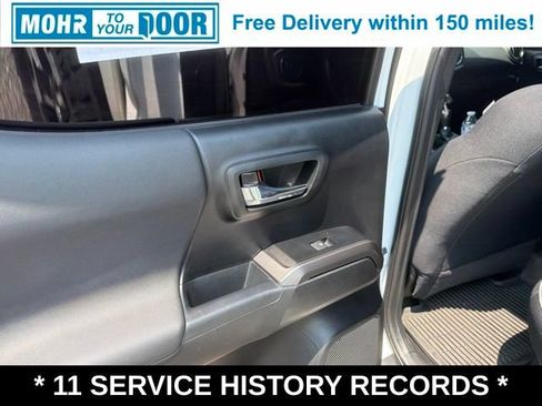 Used 2021 Toyota Tacoma TRD Off-Road w/ Technology Package AWD/4WD image 38