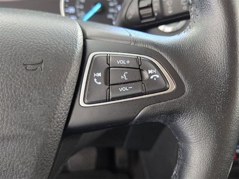 Used 2018 Ford EcoSport SE w/ SE Convenience Package image 22