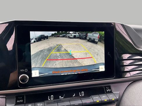 Used 2026 Toyota Camry LE w/ Convenience Package FWD image 26