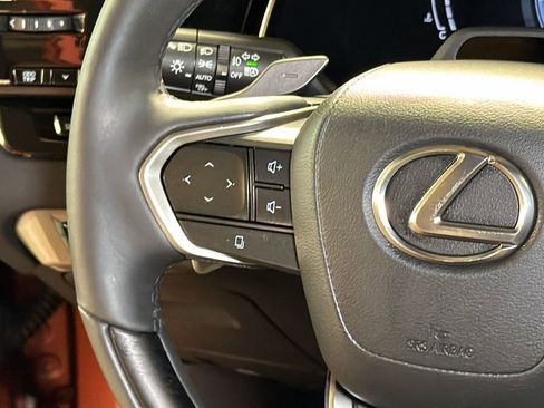 Certified 2024 Lexus RX 350 AWD image 23