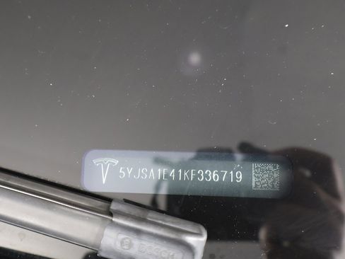 Used 2019 Tesla Model S Performance image 45