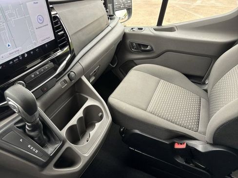 Used 2025 Ford Transit 350 XLT RWD image 21