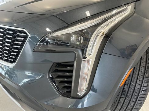 Used 2021 Cadillac XT4 Premium Luxury w/ Sun And Sound Package AWD/4WD image 6