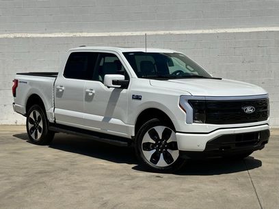 New 2025 Ford F150 Lightning Platinum