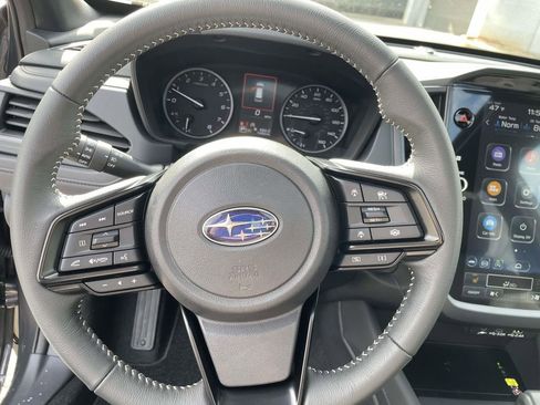 Certified 2025 Subaru Forester Premium w/ Convenience Package #2 image 21