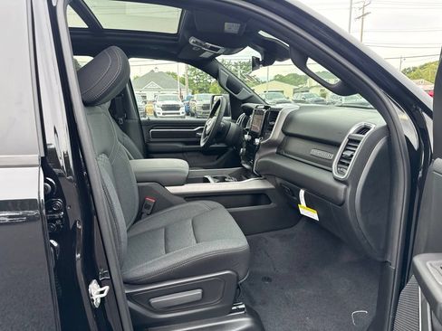 New 2026 RAM 1500 Big Horn AWD/4WD image 26