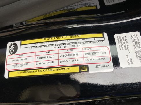 Used 2018 Jeep Grand Cherokee Overland image 40