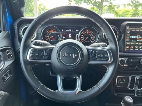 Used 2021 Jeep Gladiator Overland w/ Popular Equipment Package AWD/4WD image 14