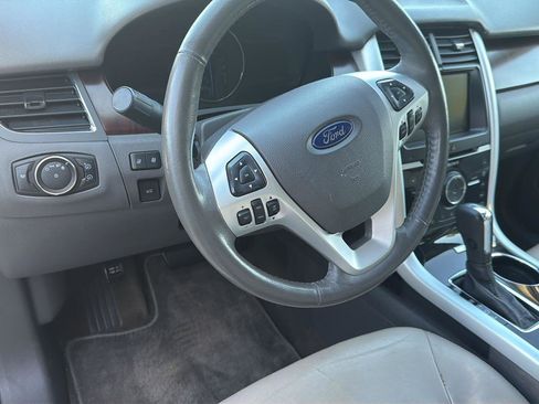 Used 2013 Ford Edge Limited FWD image 10