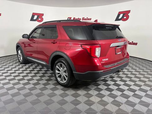 Used 2020 Ford Explorer XLT w/ Equipment Group 202A AWD/4WD image 5