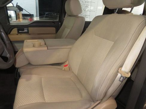 Used 2013 Ford F150 XLT w/ Mid Equipment Group image 21