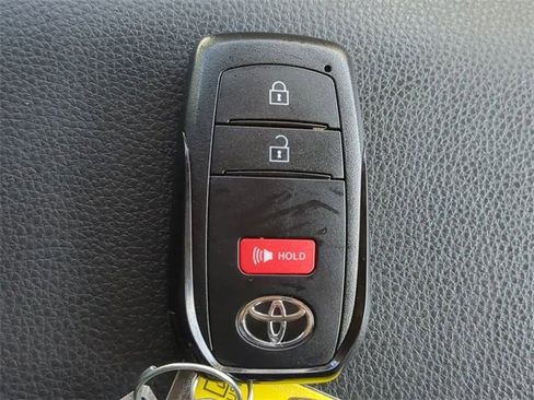 Used 2024 Toyota Tacoma TRD Off-Road image 25