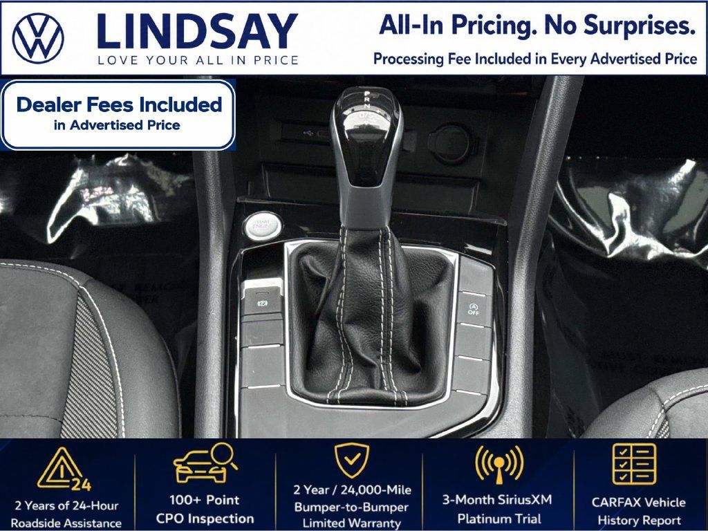 Used 2023 Volkswagen Taos SE w/ Panoramic Sunroof Package FWD image 18
