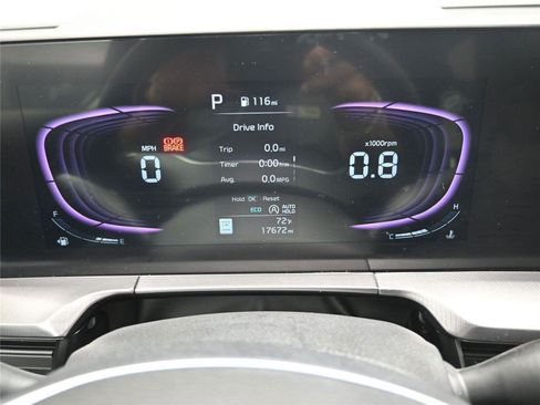 Used 2024 Kia Telluride S w/ S Sunroof Package image 11