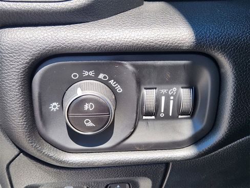 New 2026 RAM 1500 Laramie w/ Sport Appearance Package image 17