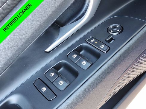 New 2025 Hyundai Elantra SEL image 22