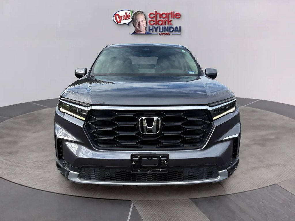 Used 2025 Honda Pilot EX-L image 8