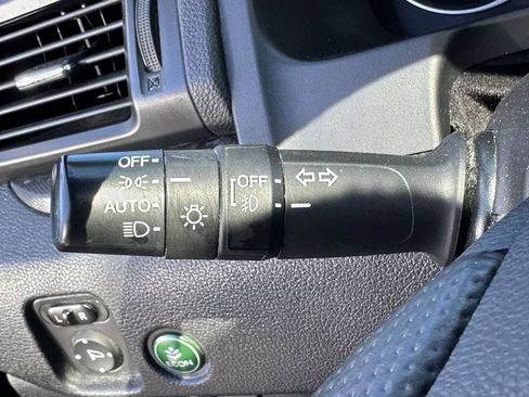 Used 2022 Honda Pilot TrailSport image 35