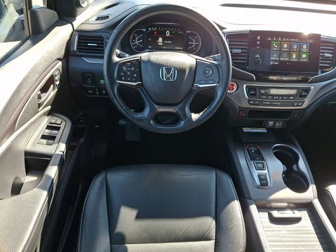 Used 2023 Honda Passport EX-L image 11