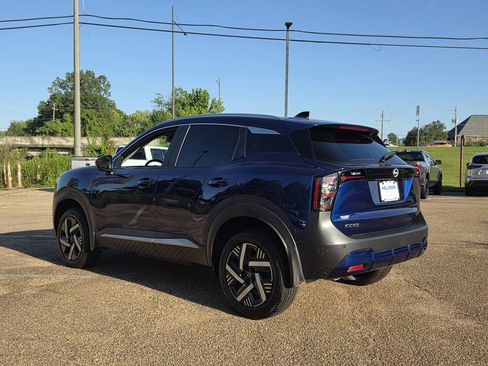 Used 2026 Nissan Kicks SV FWD image 6